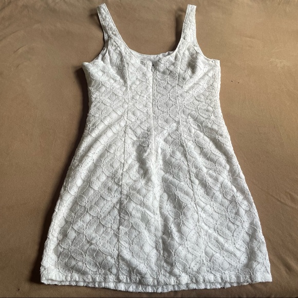 Hollister Lace Bodycon Dress - Off White, Juniors Size 1 - Picture 5 of 7